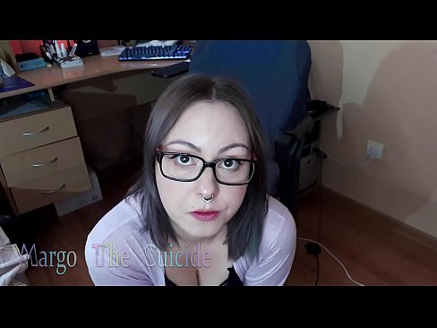 ❤️ Szexi lány szemüveges szopik Dildo mélyen a kamera ❌ Baszás videó at hu.xsexshop.ru ❤